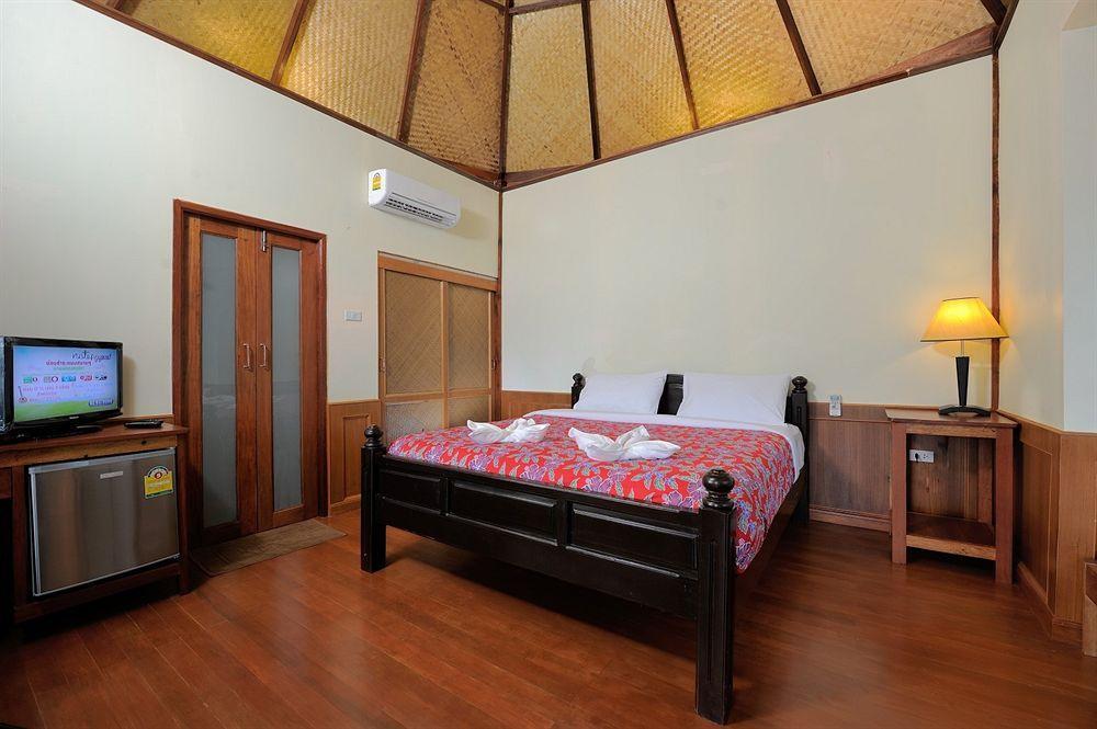 Sunwaree Phi Phi Resort Eksteriør billede