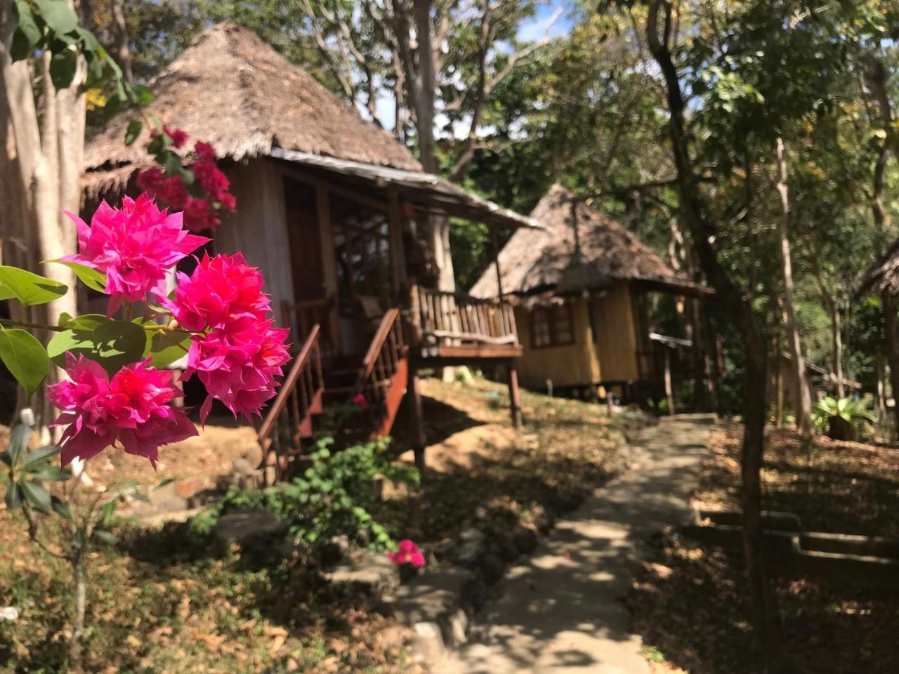 Sunwaree Phi Phi Resort Eksteriør billede